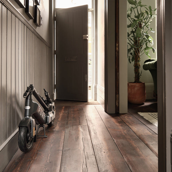 pure advance+ electric scooter lifestyle mercury grey hallway