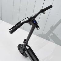 pure escape+ electric scooter black handlebar