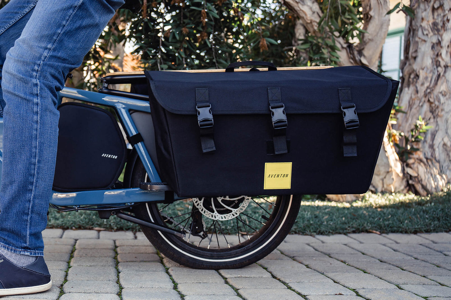 aventon cargo pannier