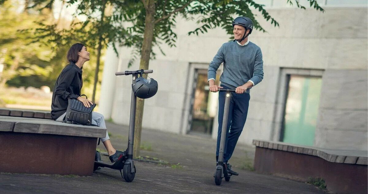 Segway Ninebot Es2 (replaced by the E25)