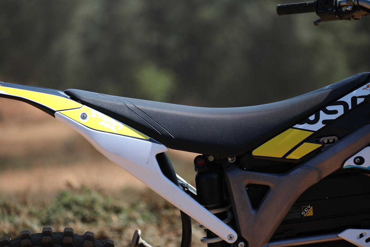 sur ron storm bee dirt ebike seat